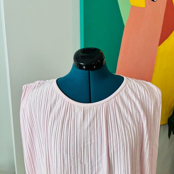 HOLIDAY SALE 50% OFF! // BOSS Emanis Colorblock Pleated Dres - Picture 4 of 4